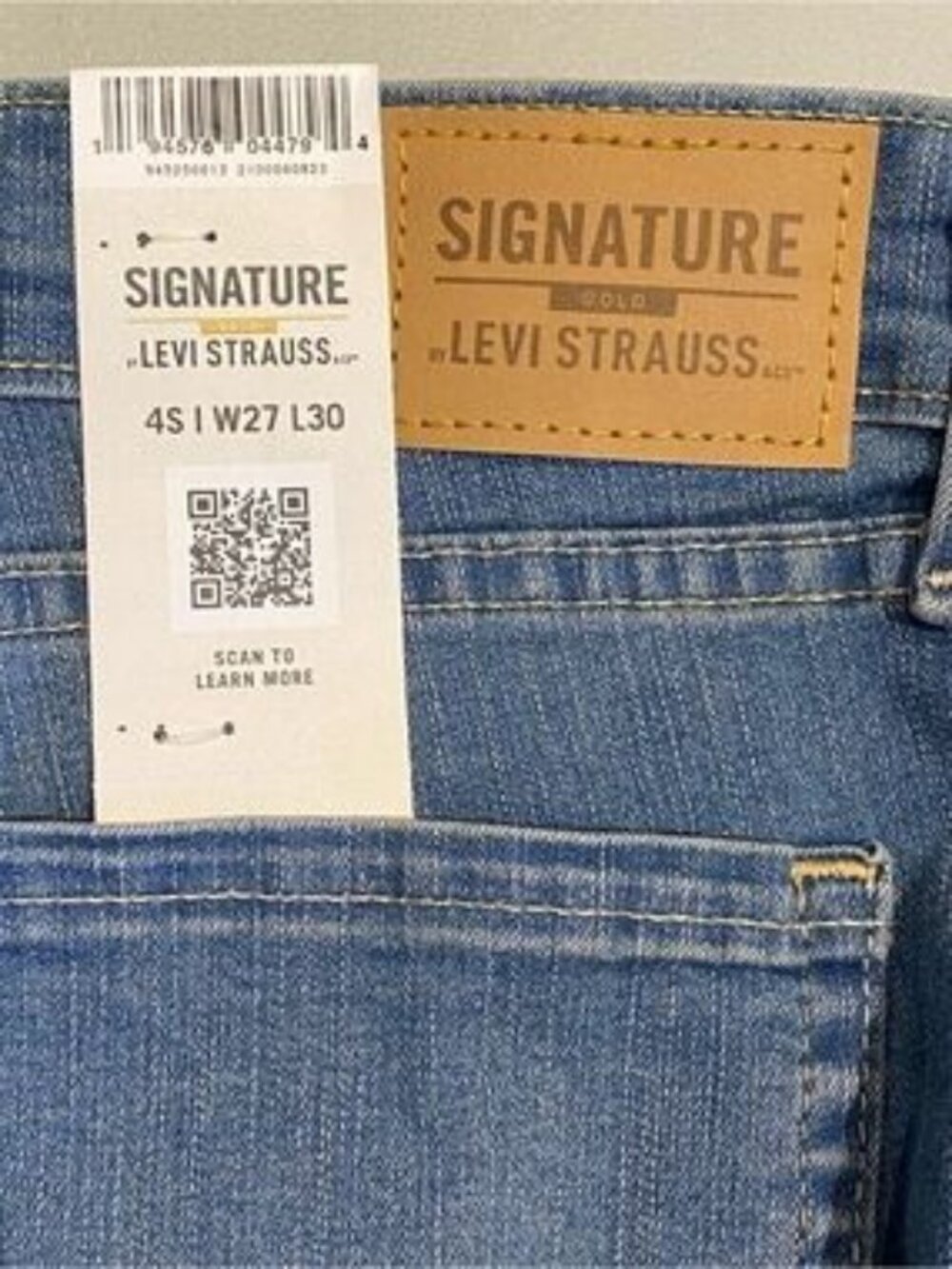 Signature by Levi Strauss Women's Straight Leg Jeans, size 4S, NWT - Picture 6 of 6